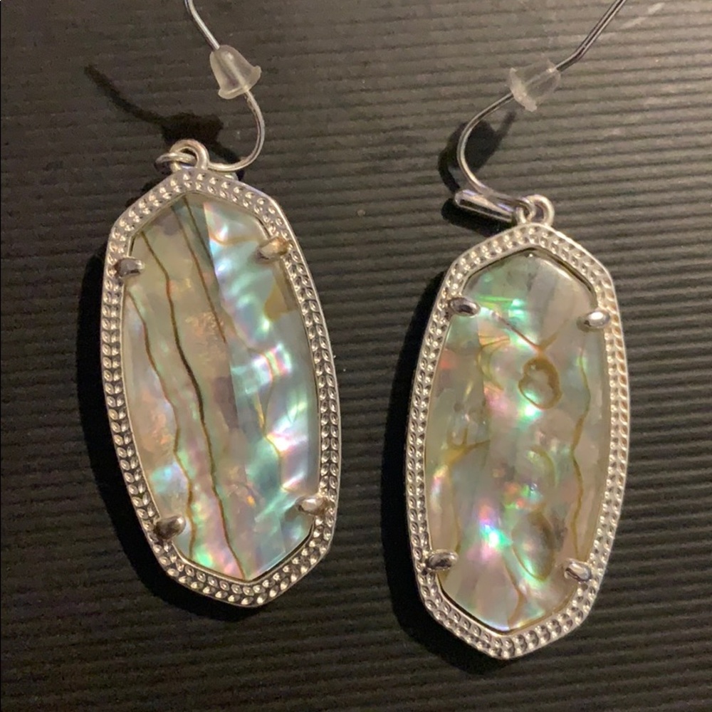 Kendra Scott Elle earrings